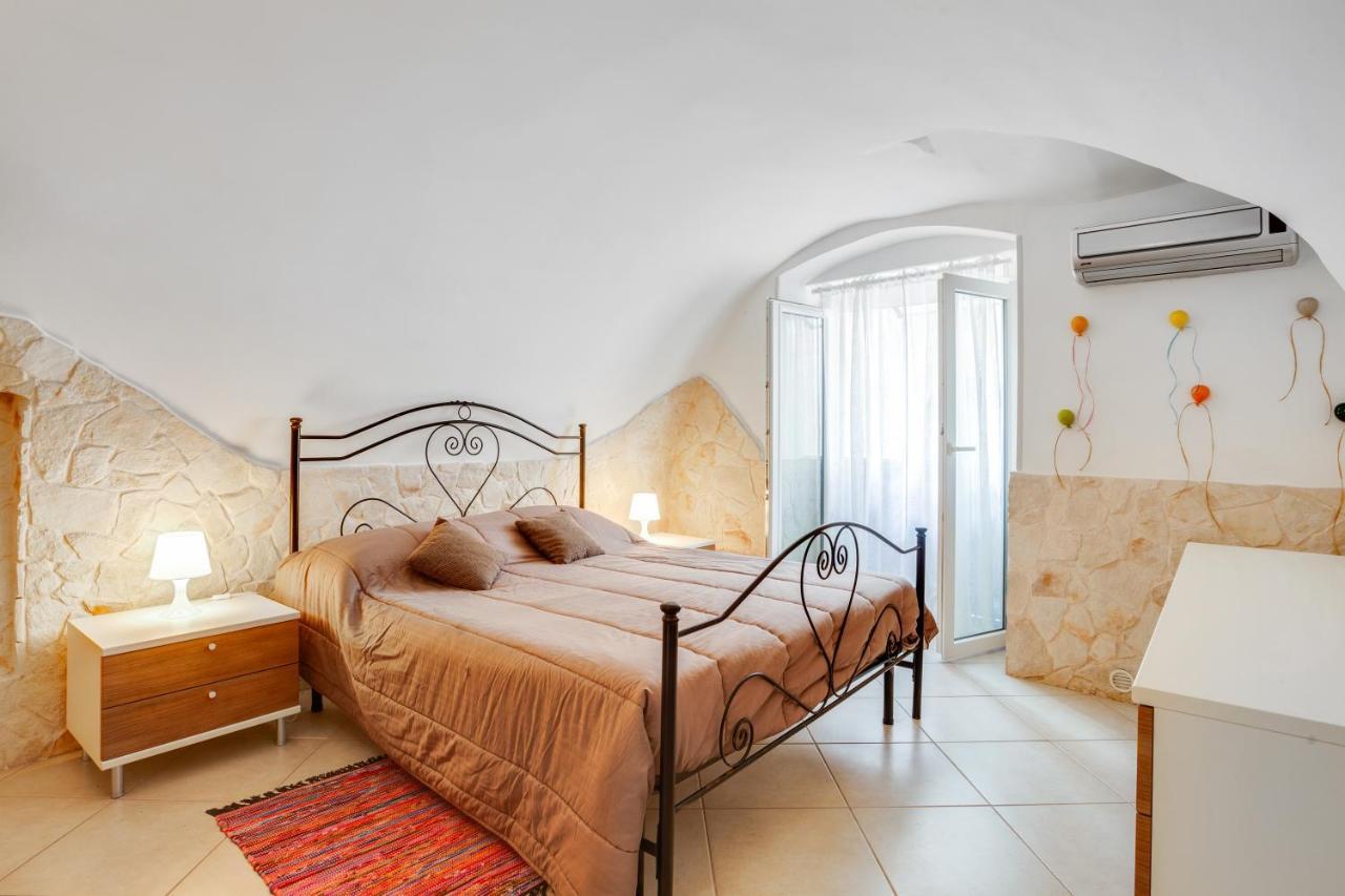 La Chicca Historic Center Beautiful Flat Apartment Monopoli Luaran gambar