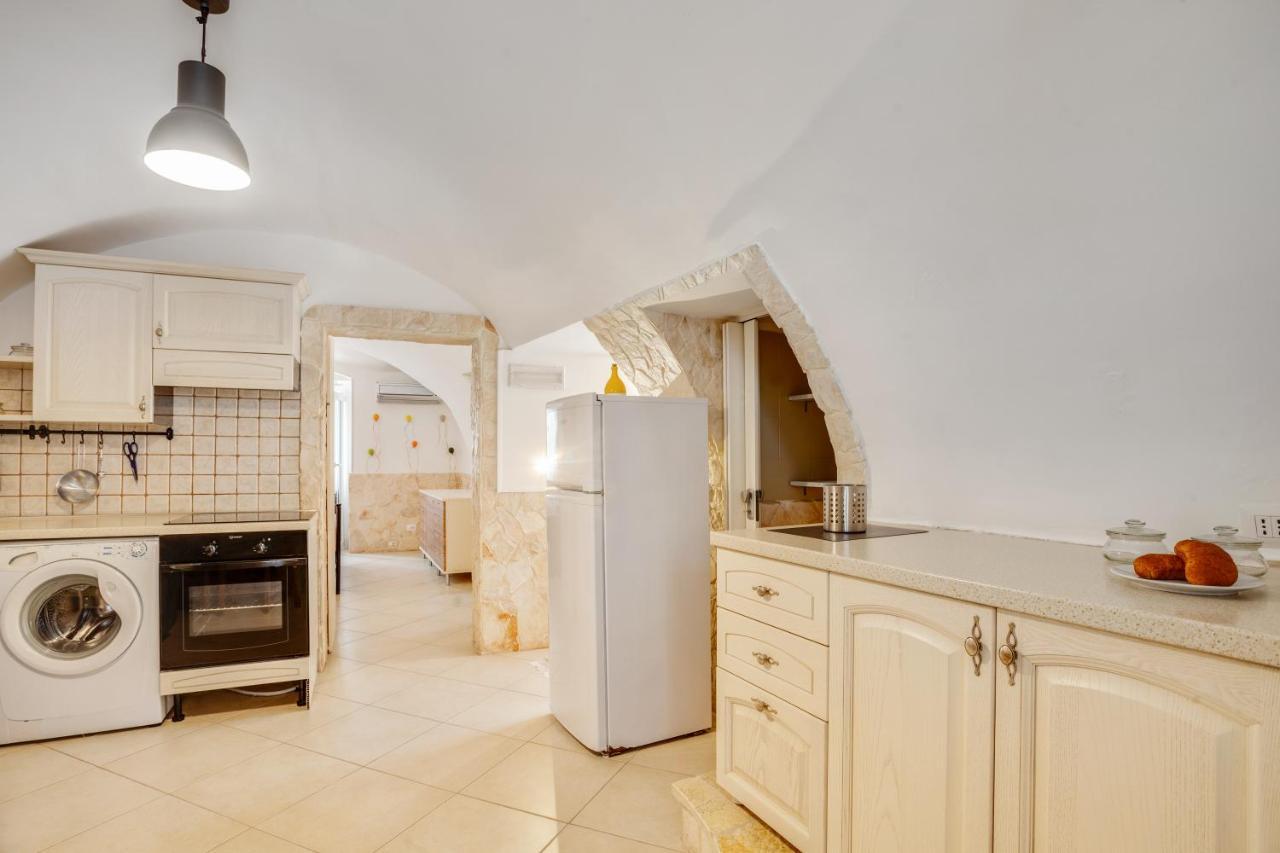 La Chicca Historic Center Beautiful Flat Apartment Monopoli Luaran gambar
