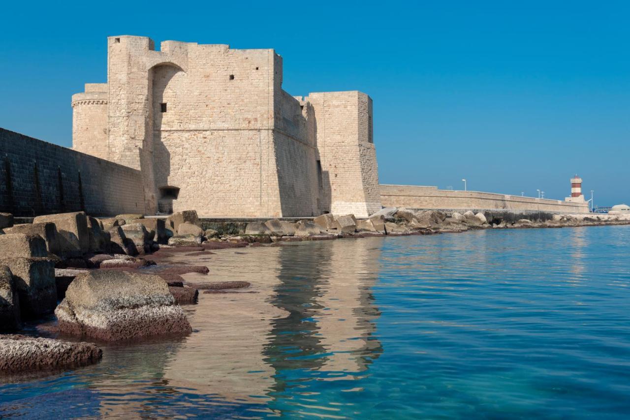 La Chicca Historic Center Beautiful Flat Apartment Monopoli Luaran gambar